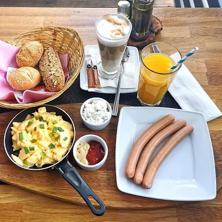 Pieńkowskich 4* Gdynia