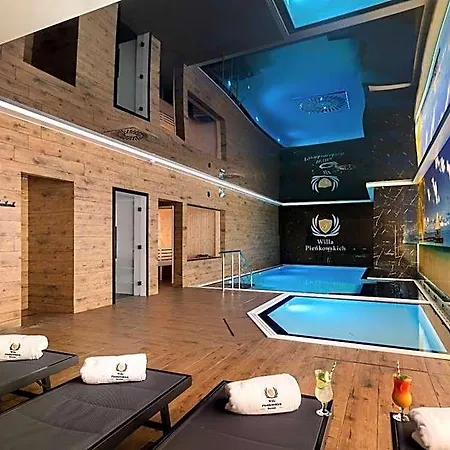 Pienkowskich 4* Gdynia