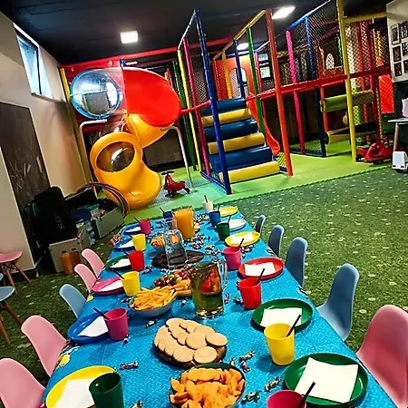 Pienkowskich Lägenhetshotell Gdynia